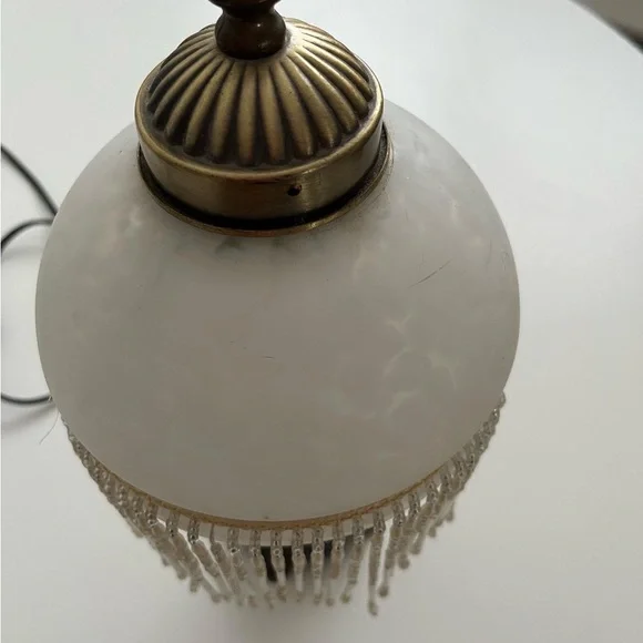 ❌SOLD❌ Vintage Fringe Beaded table lamp with frosted glass and bronze base - Picture 3 of 8